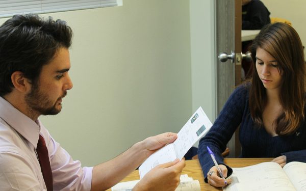 COMMUNICATIVE LANGUAGE LEARNING